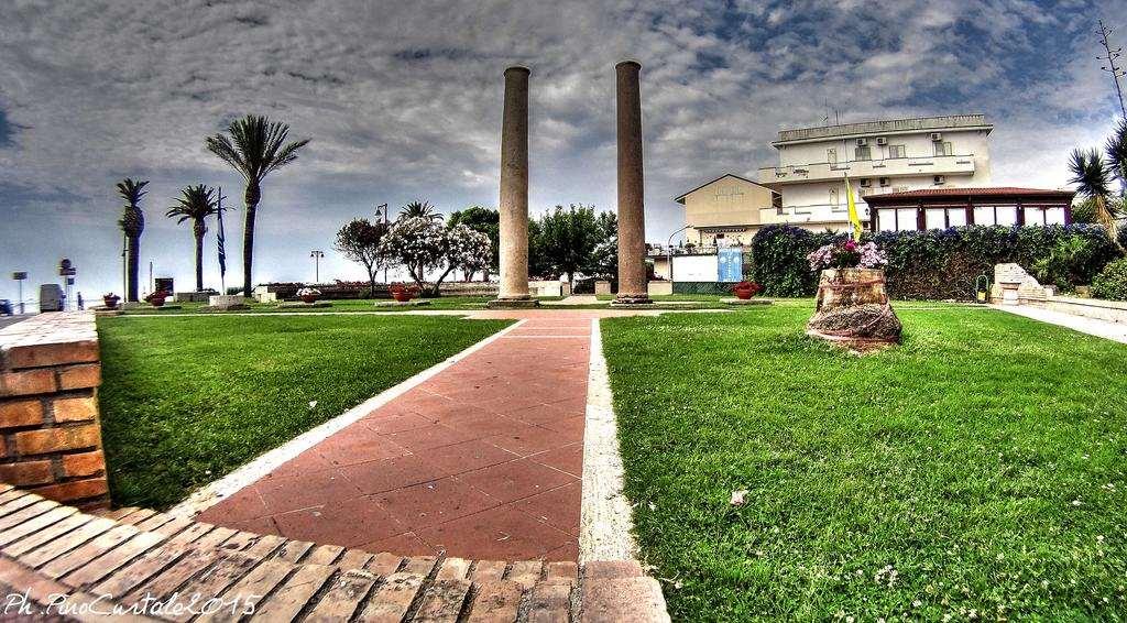 Club Hotel Kennedy Roccella Ionica Facilidades foto